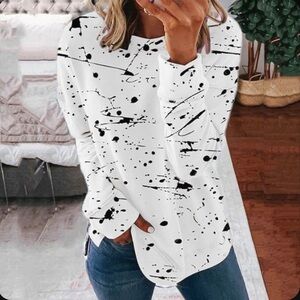 Women's White and Black Splatter Top Size‎ Medium